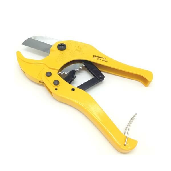 PVC BORU MAKASI 42MM